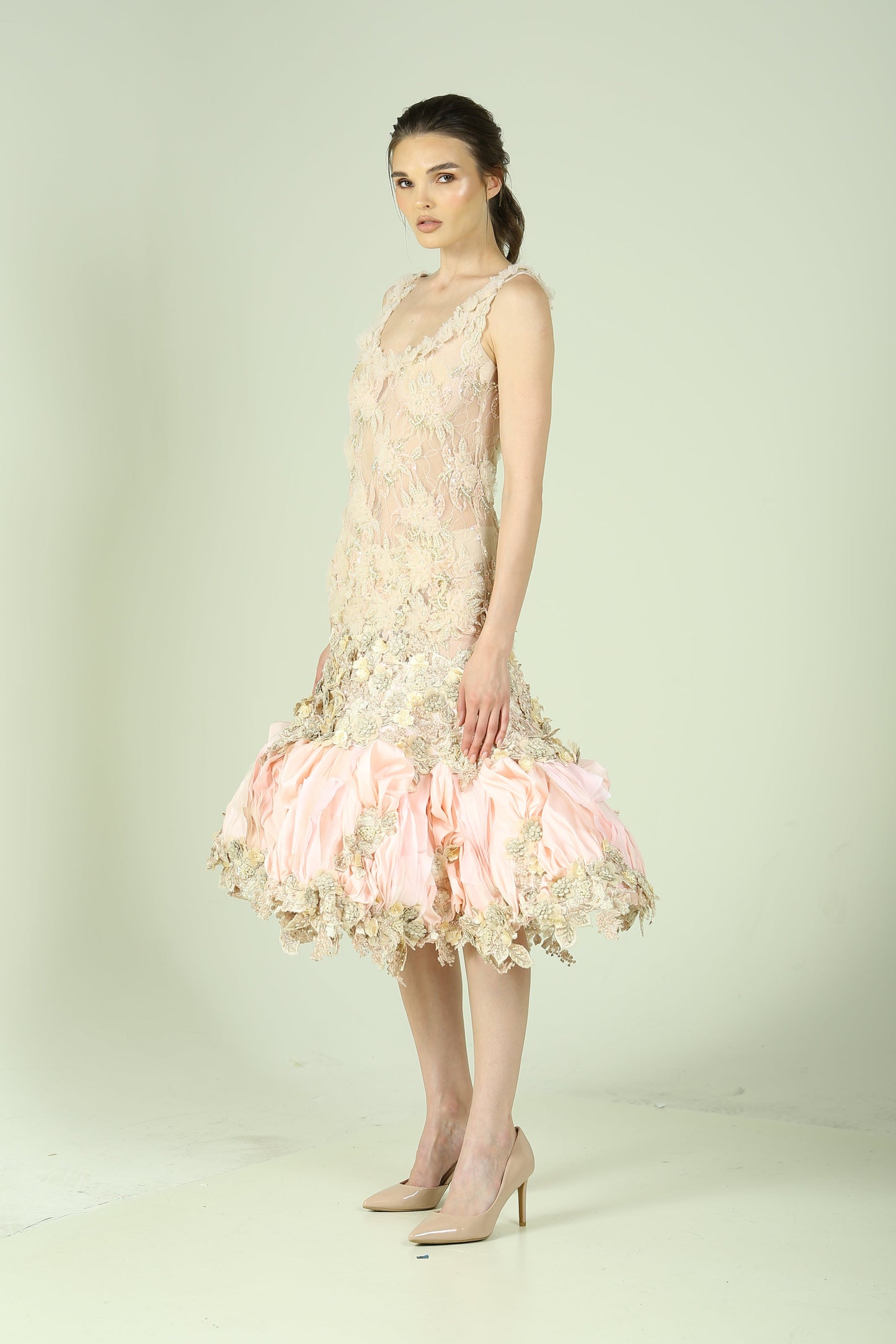 Embroidered evening Dress