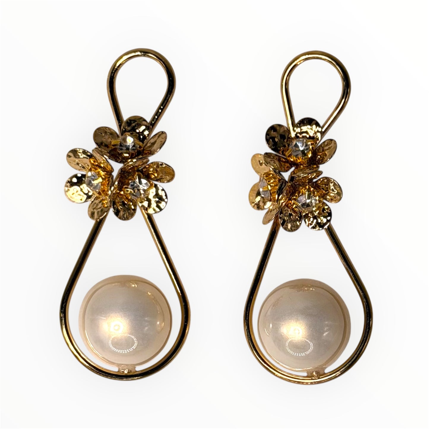 Floral Loop Pearl Earrings