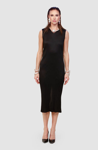 Plissé Minimal Black Dress with Long Plissé Duster