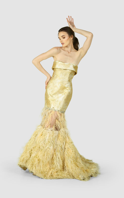 Golden Aura Gown – A Fusion of Glamour and Texture