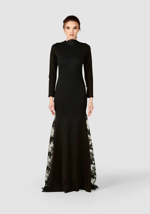 Noir Temptation Gown – A Bold Fusion of Elegance and Seduction