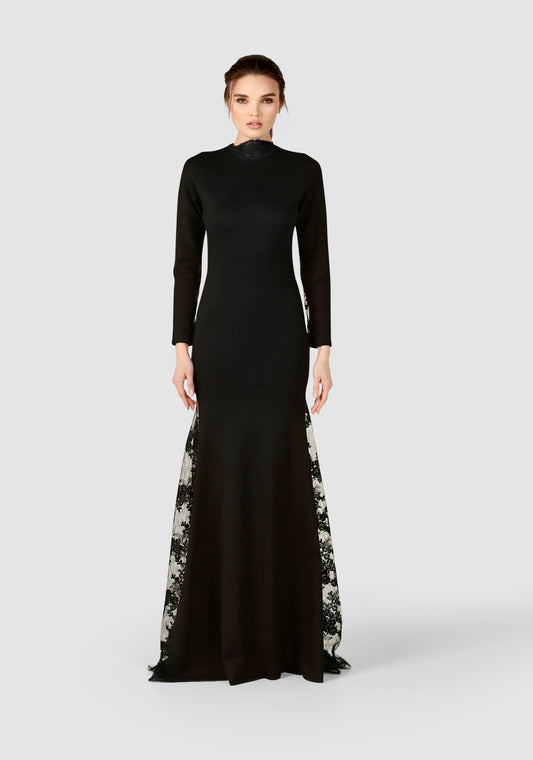 Noir Temptation Gown – A Bold Fusion of Elegance and Seduction